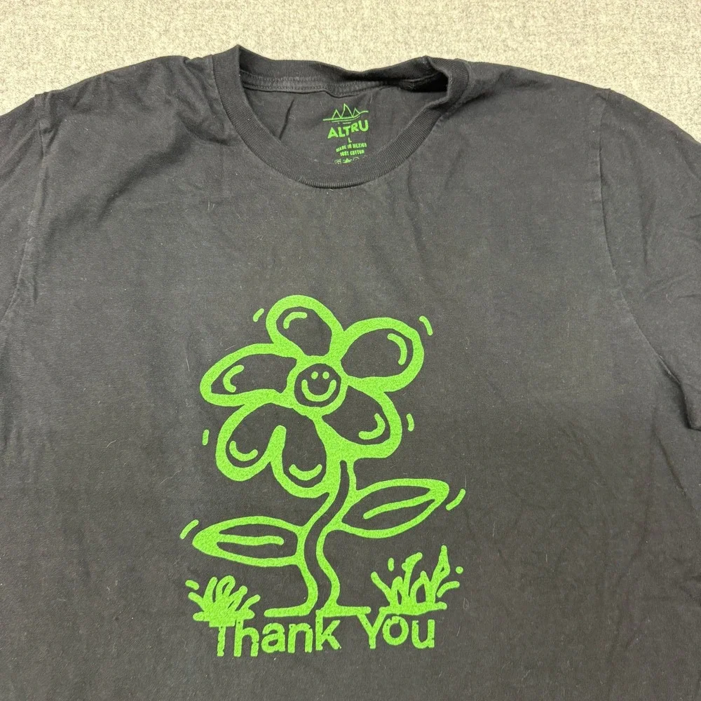 Altru Graphic T-Shirt Size Large Black Green Water Your Plants Daily Flower Tee